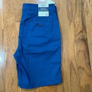 AERO Mens NWT Stretch Classic Short Size 32/9.5” inseam Blue Pockets